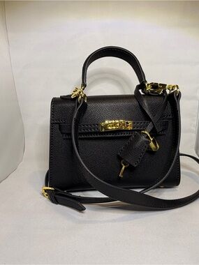 Classic Kelly Black Genuine Leather Crossbody/Hand Bag with Gold Hardware